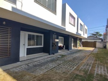 Casa Duplex para Locao